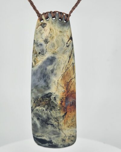 Rare Toki Pounamu